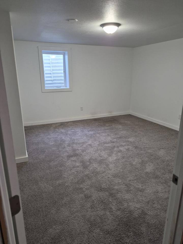 Apartment for rent at 1227 Hawthorne Lane, Billings, MT 59105