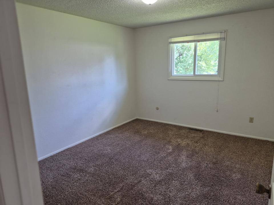 Apartment for rent at 1227 Hawthorne Lane, Billings, MT 59105