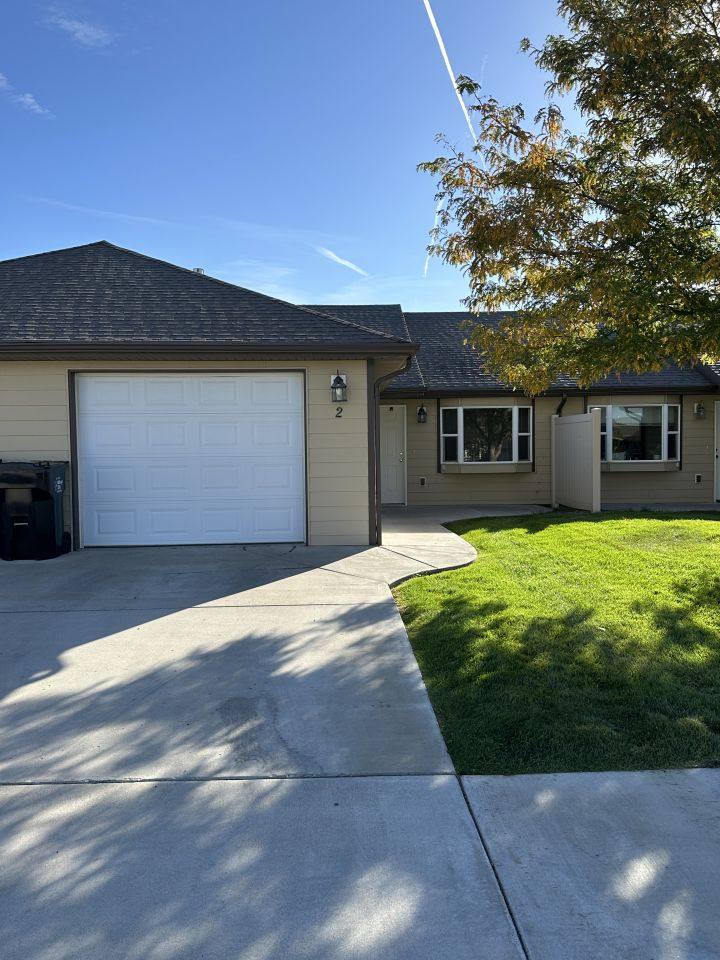 Townhouse for rent at 5331 Frontier Dr #2, Billings, MT 59101
