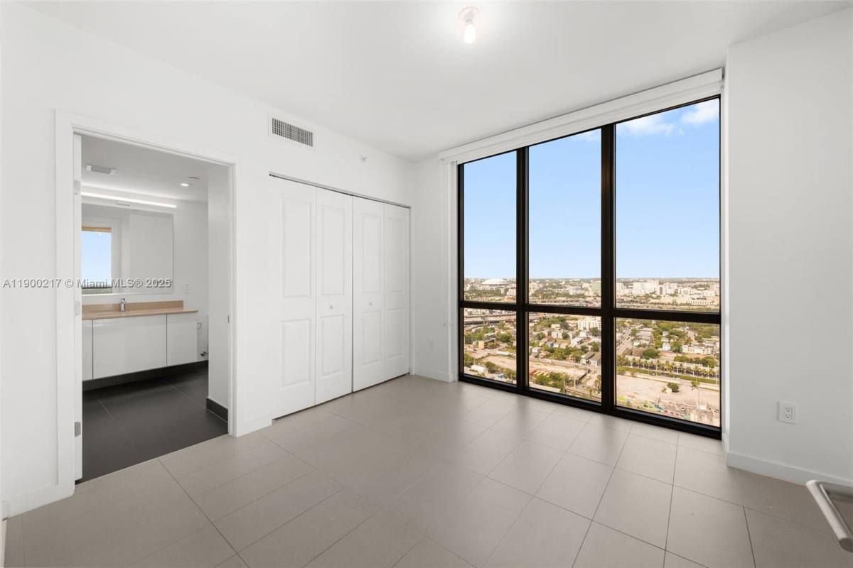 Apartment for rent at 1600 NE 1st Ave, Miami, FL 33132