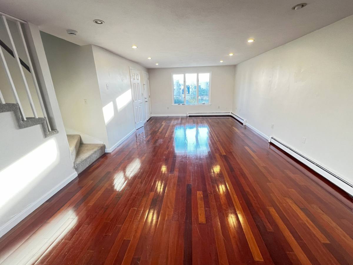Townhouse for rent at 86 Atwood St, Revere, MA 02151