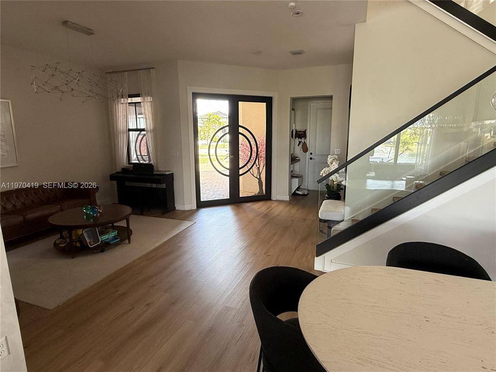 Apartment for rent at 17507 SW 43rd St, Hollywood, FL 33029