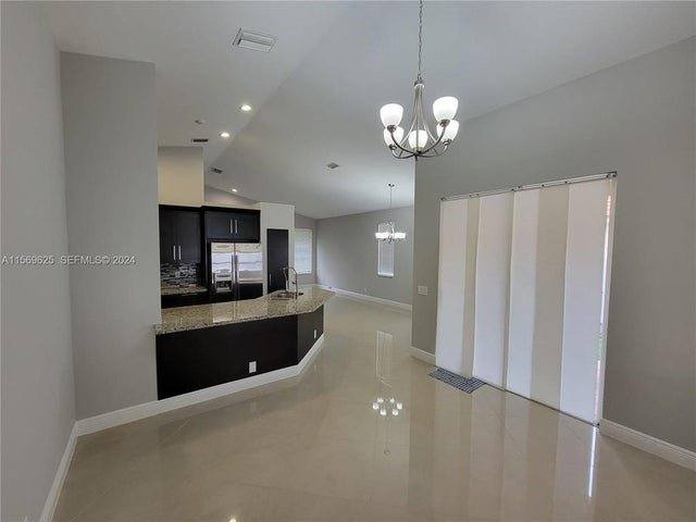 House for rent at 928 Falling Water Rd, Fort Lauderdale, FL 33326