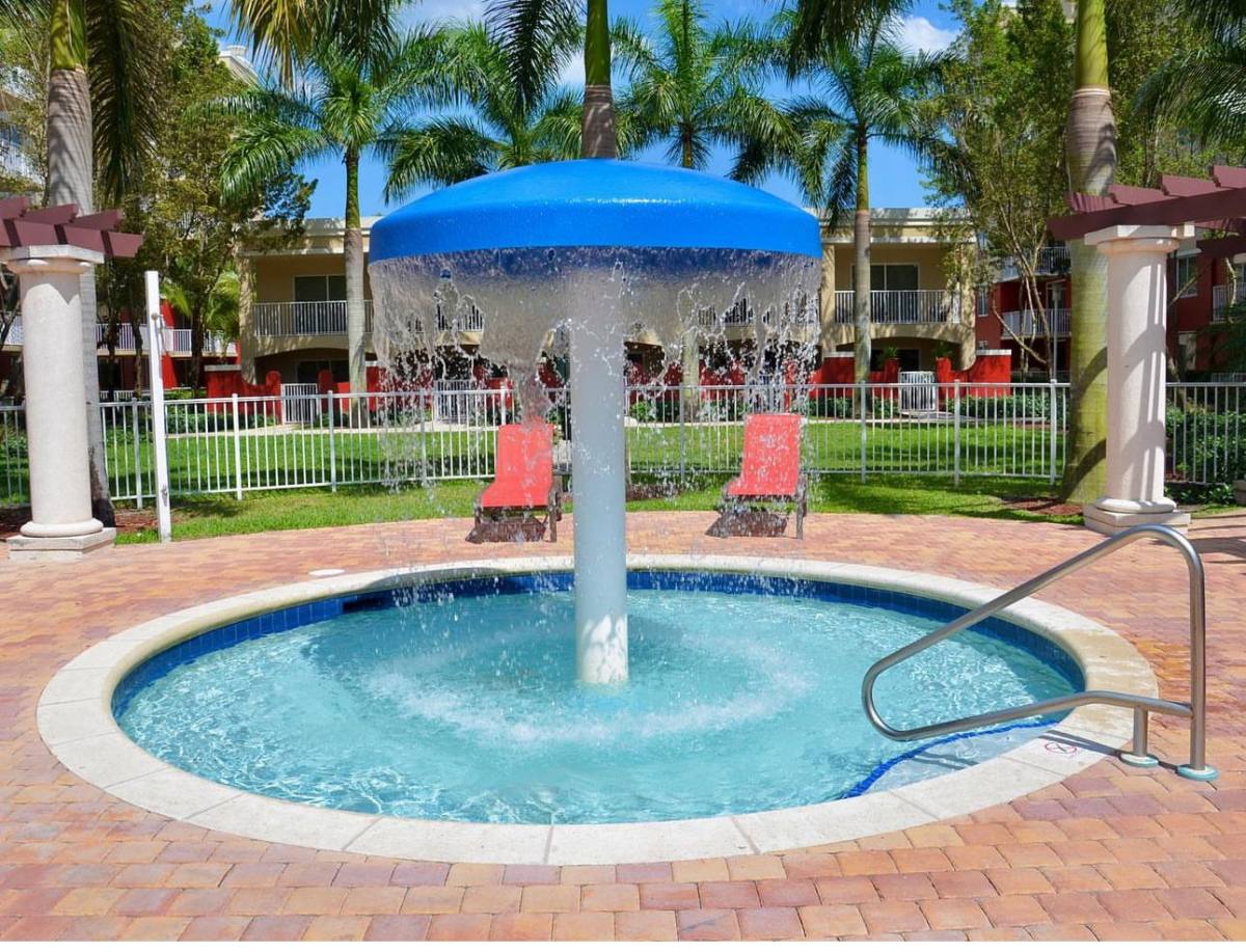 Apartment for rent at 18335 NW 68th Ave #230, Hialeah, FL 33015