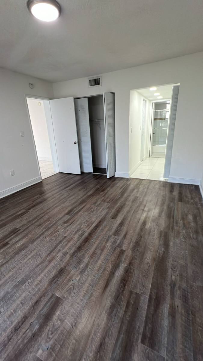 Apartment for rent at 18335 NW 68th Ave #230, Hialeah, FL 33015