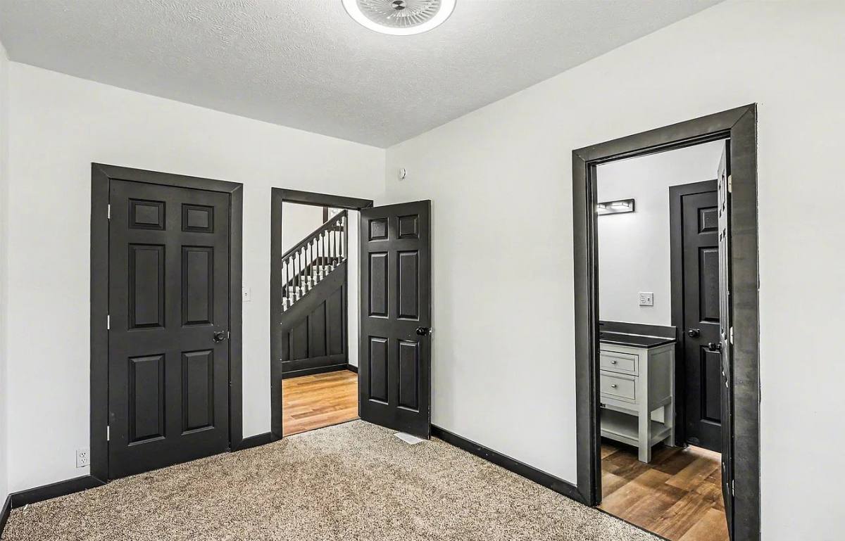 Apartment for rent at 1341 N 45th St, Lincoln, NE 68503