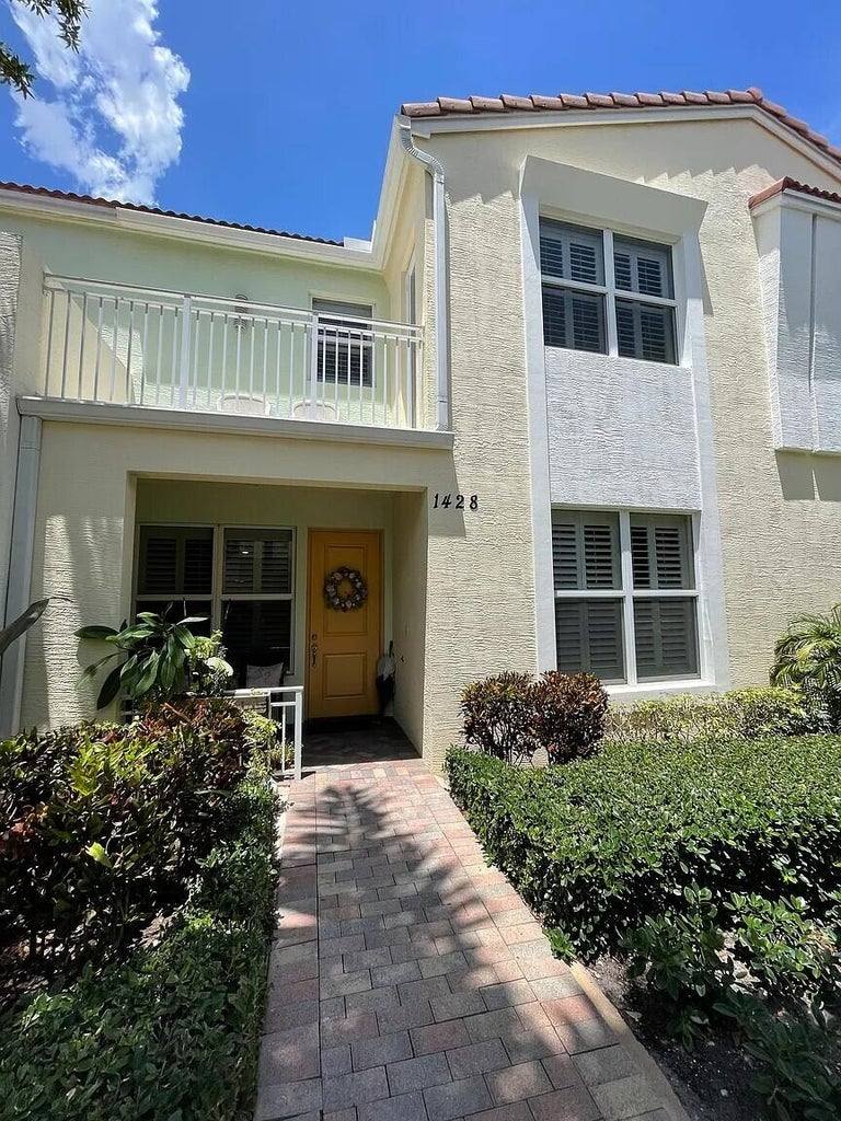 Townhouse for rent at 1428 NW 50th Dr, Boca Raton, FL 33431