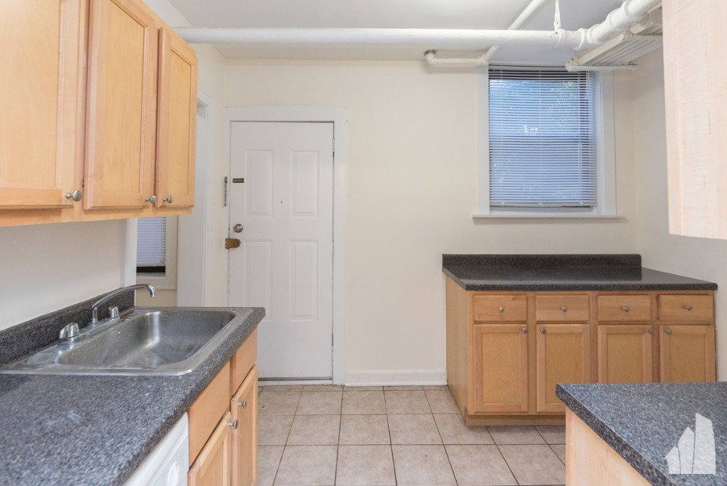 Apartment for rent at 4951 N Oakley Ave #G, Chicago, IL 60625