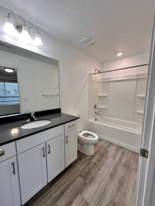 Townhouse for rent at 44 N Voyager Lane, Saratoga Springs, UT 84045
