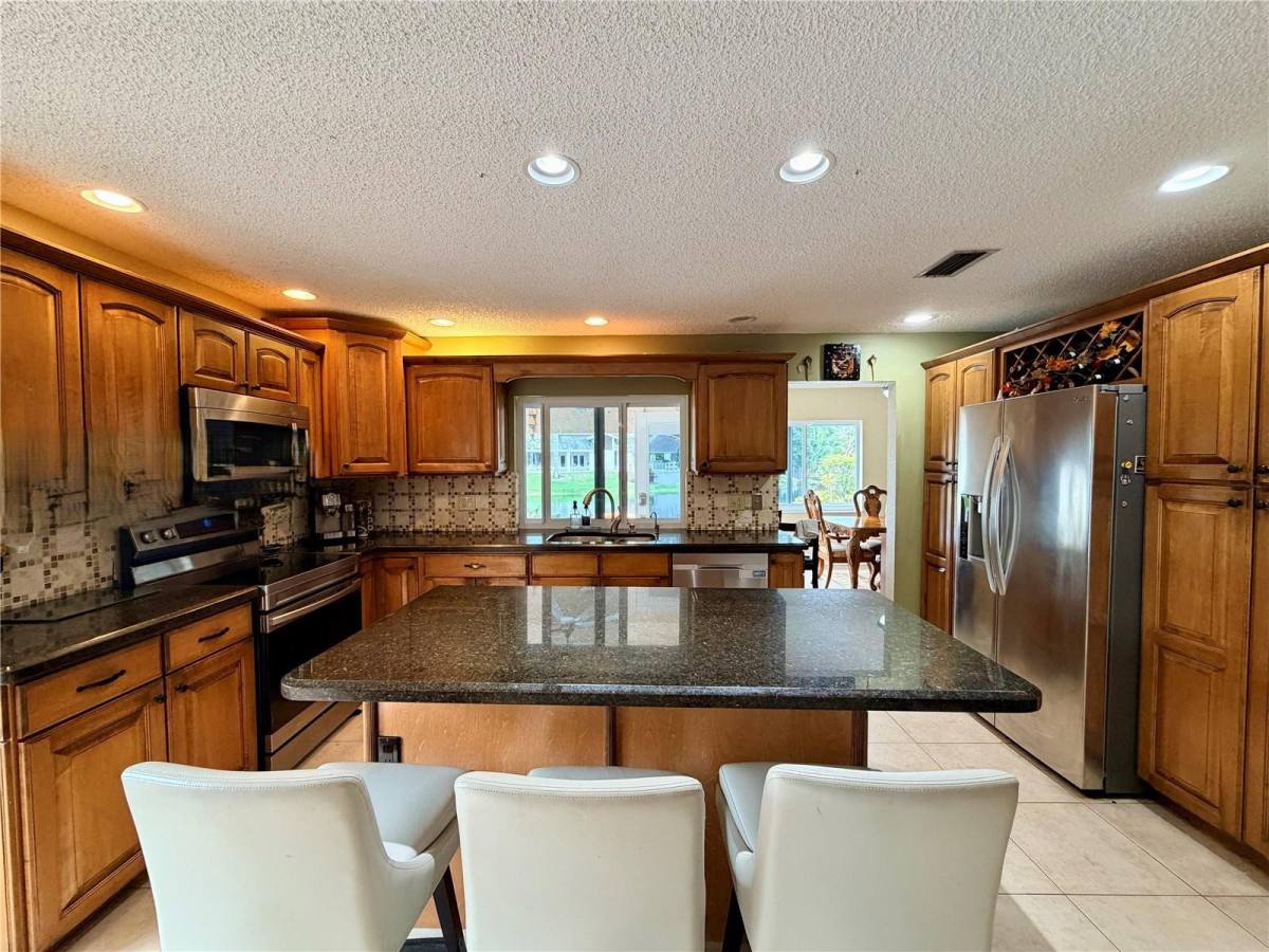 House for rent at 2865 Begonia Way, Hollywood, FL 33026