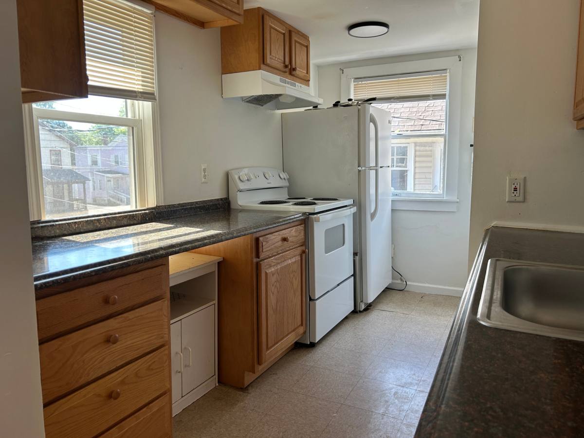 Apartment for rent at 61 Walnut St #2F, Binghamton, NY 13905