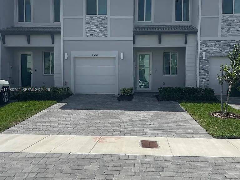 House for rent at 728 SE 14th Court, Homestead, FL 33034