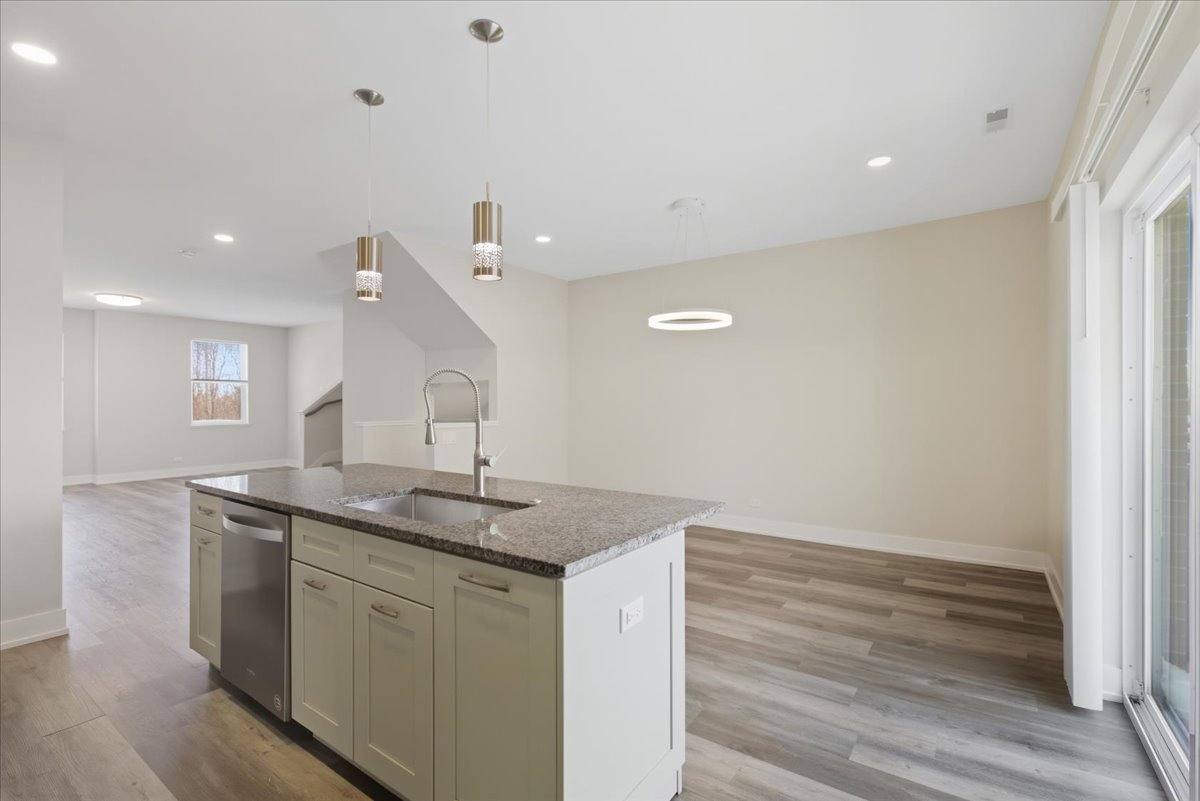 Townhouse for rent at 10616 Alice Mae Court, Orland Park, IL 60462