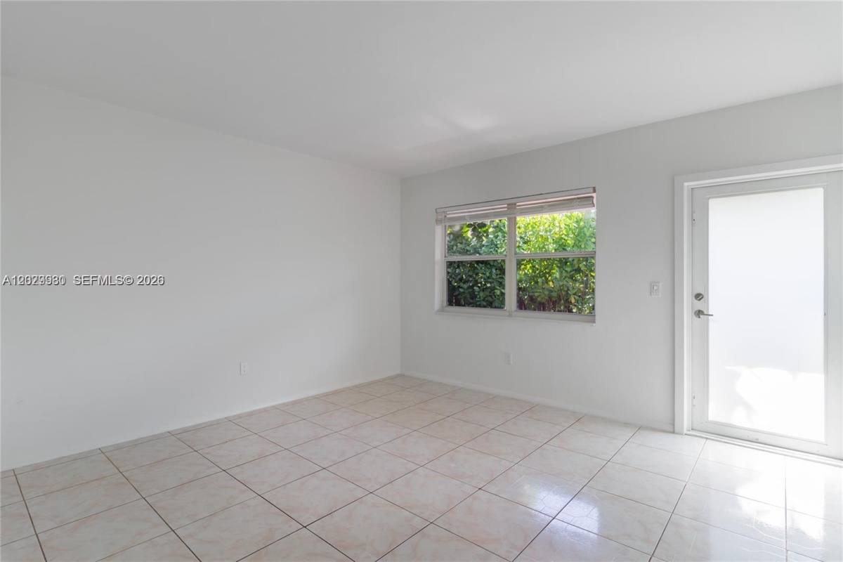 Apartment for rent at 424 NE 64th St, Miami, FL 33138