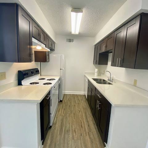 Apartment for rent at 11900 Barwood Bend Dr, Houston, TX 77065