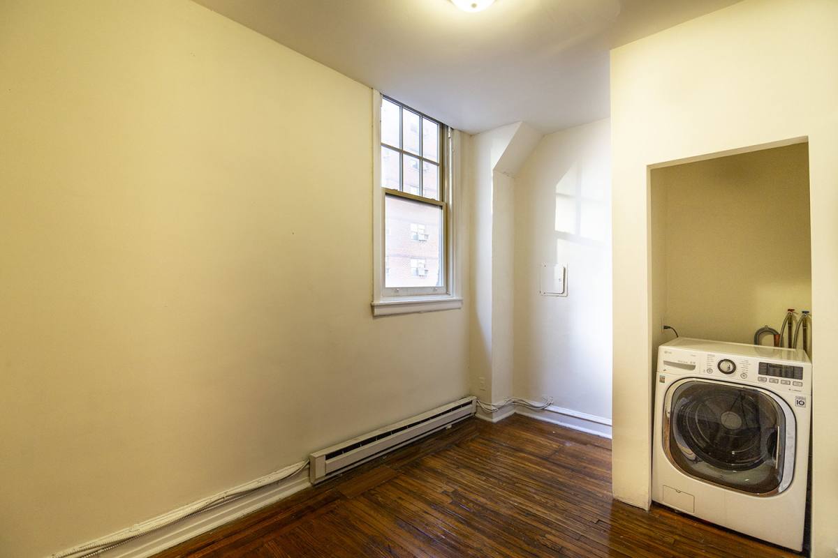 Apartment for rent at 125 S 21st St #5F, Philadelphia, PA 19103