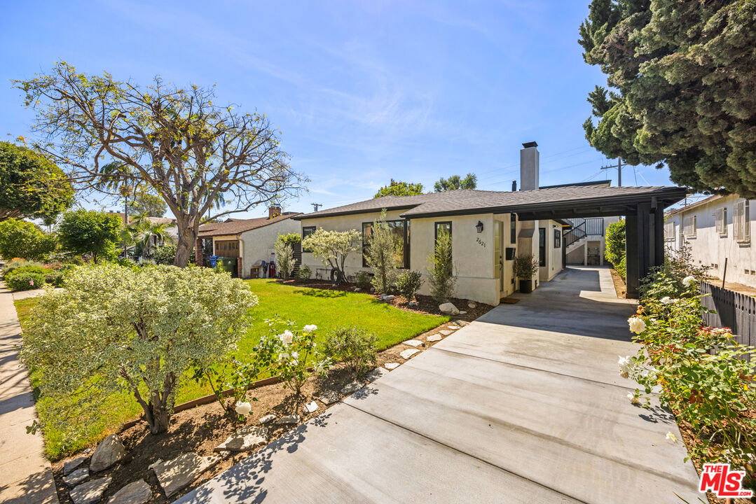 House for rent at 2621 Veteran Ave, Los Angeles, CA 90064