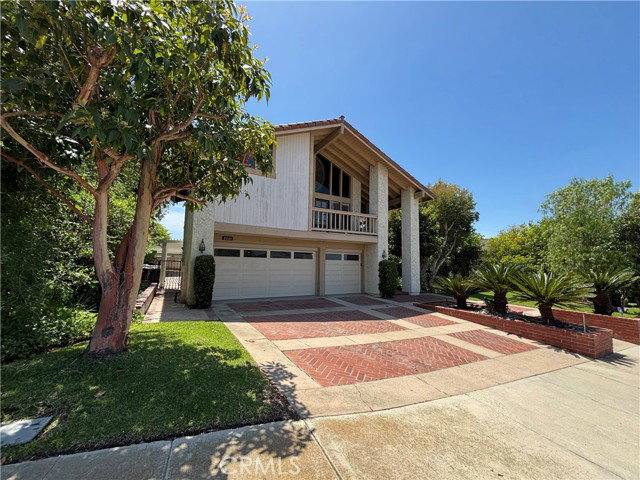 House for rent at 2230 E Vista Mesa Way, Orange, CA 92867