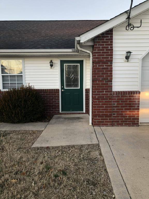 House for rent at 1500 E Parham, Marion, IL 62959
