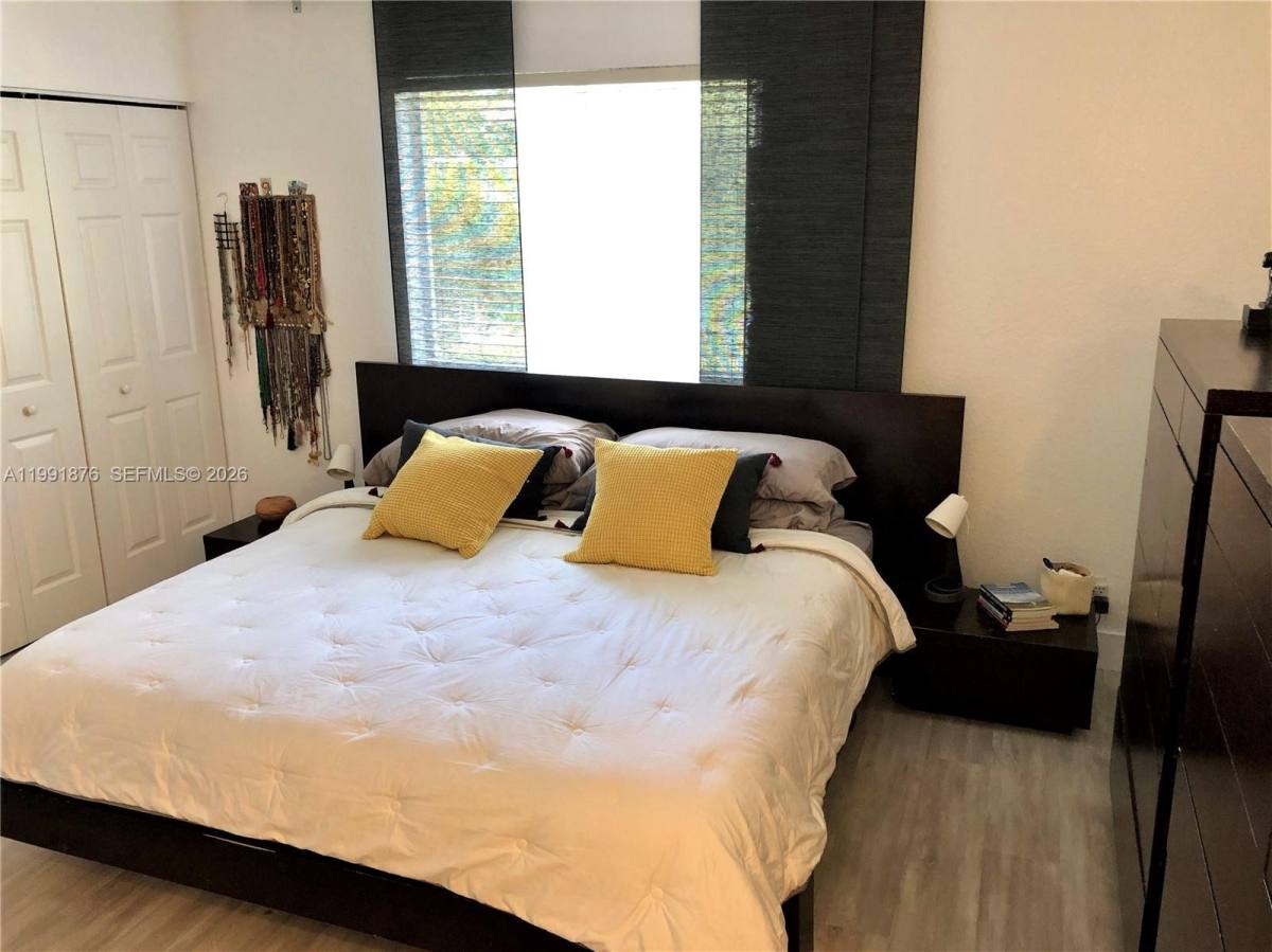 Townhouse for rent at 2233 Ensenada Terrace, Fort Lauderdale, FL 33327