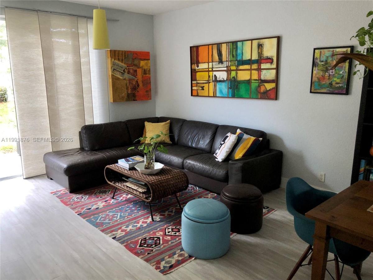 Townhouse for rent at 2233 Ensenada Terrace, Fort Lauderdale, FL 33327