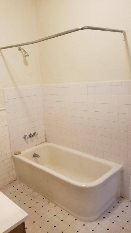 Apartment for rent at 1009 Brandon Ave #6, Norfolk, VA 23507