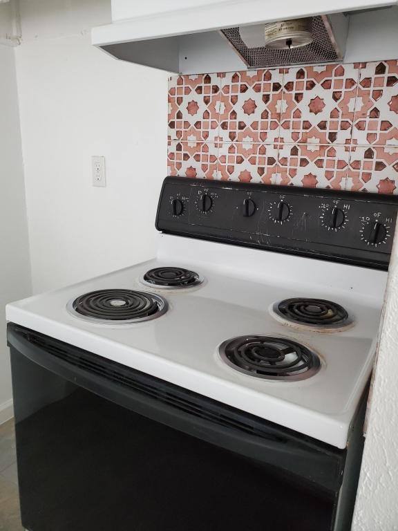 Apartment for rent at 3635 Bolivar Dr #310, Dallas, TX 75220