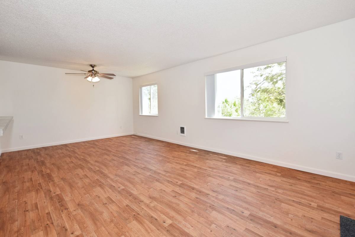 Apartment for rent at 12375 Mount Jefferson Terrace #7D, Lake Oswego, OR 97035