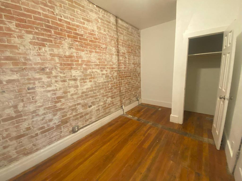 Townhouse for rent at 2739 Downing St, Denver, CO 80205