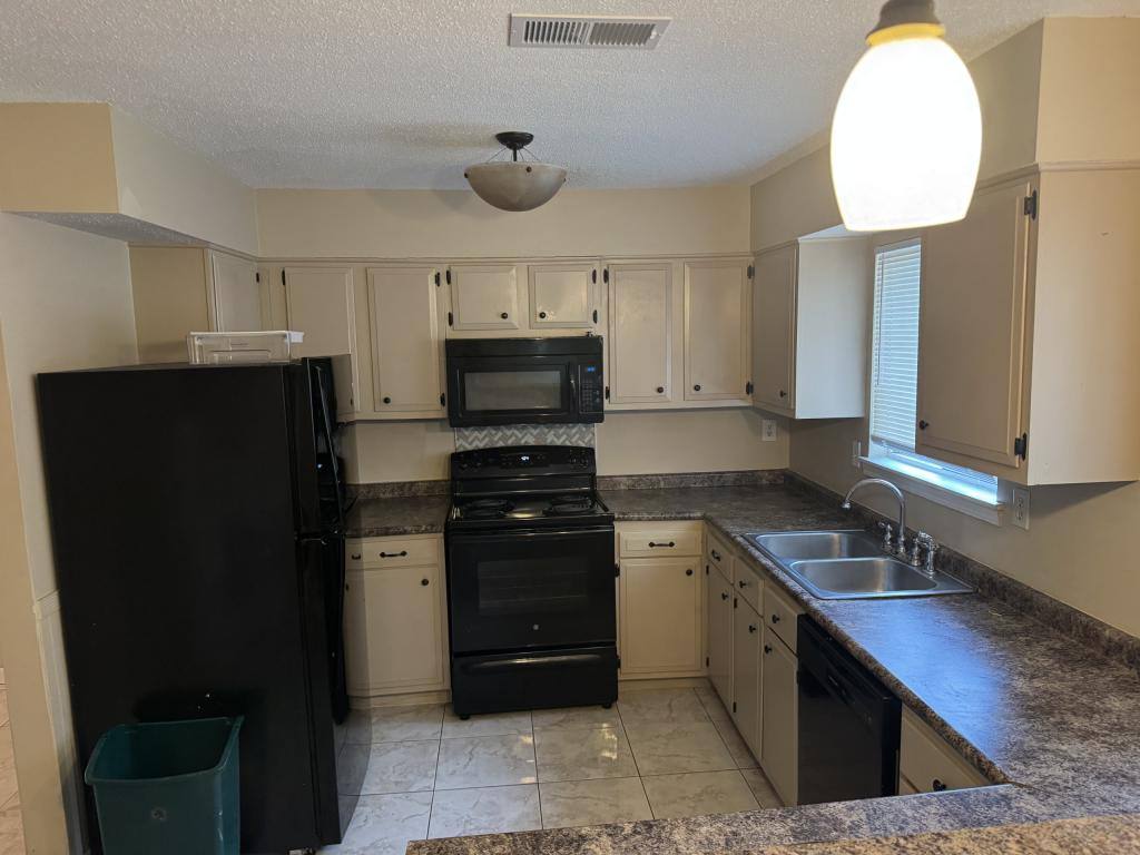 House for rent at 6331 Woodgreen, Millington, TN 38053