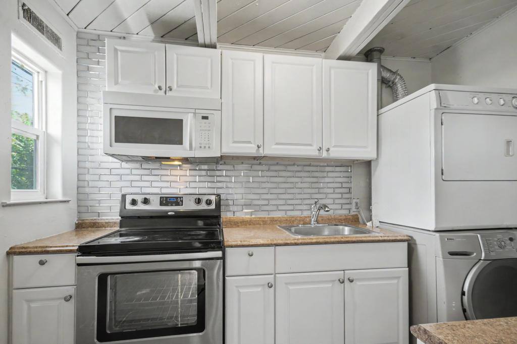 Apartment for rent at 670 Denslowe Dr #C, Reno, NV 89512