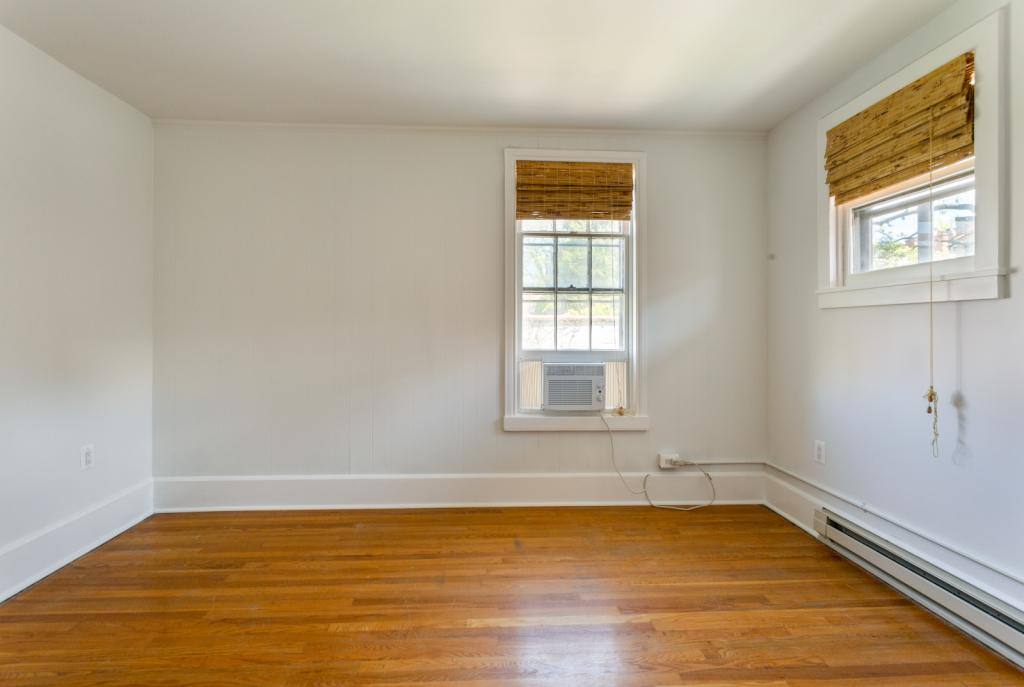 Apartment for rent at 123 W Church St, Frederick, MD 21701