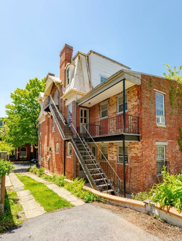 Apartment for rent at 123 W Church St, Frederick, MD 21701