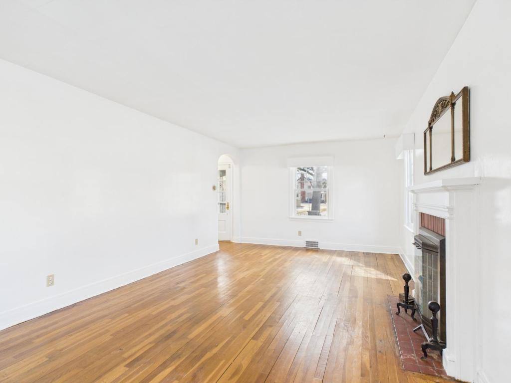 House for rent at 407 Washington St NE, Warren, OH 44483