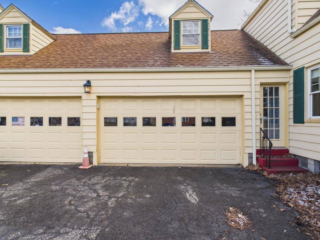 House for rent at 407 Washington St NE, Warren, OH 44483