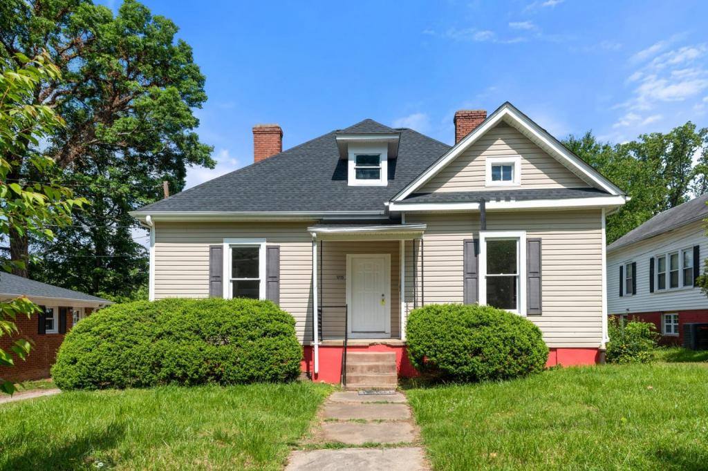 Apartment for rent at 1715 S Main St #A, Winston Salem, NC 27127