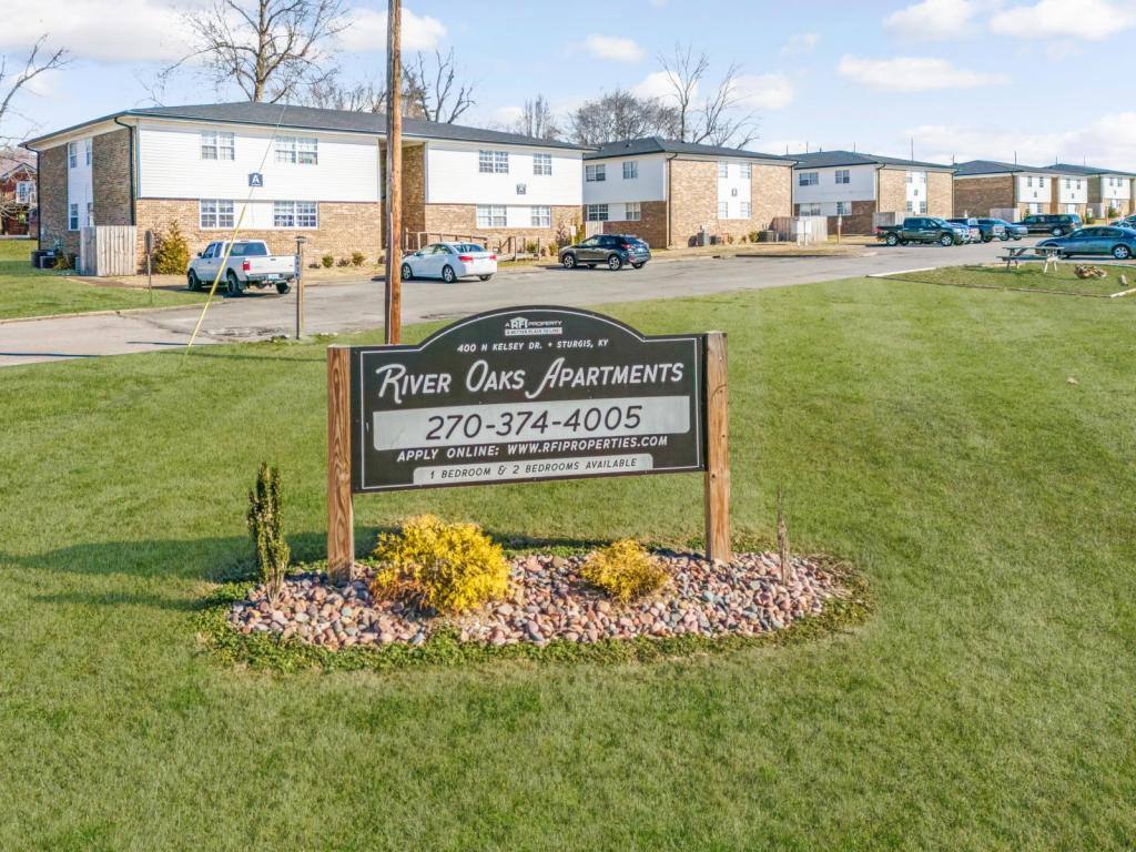 Apartment for rent at 400 N Kelsey St #B7, Sturgis, KY 42459
