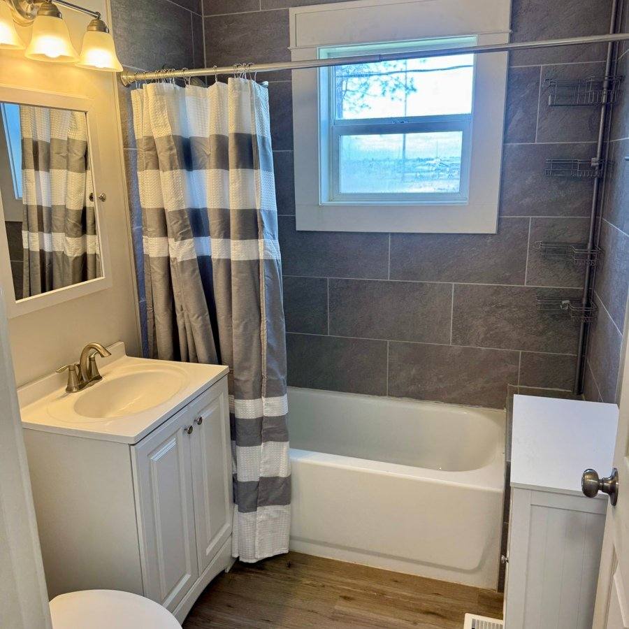 House for rent at 2124 S Happy Valley Rd, Nampa, ID 83686