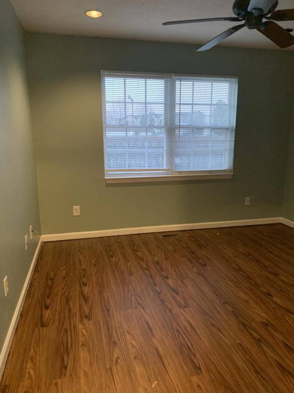Townhouse for rent at 1100 Horsemans Lane, Lexington, KY 40504