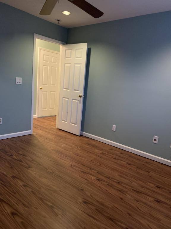 Townhouse for rent at 1100 Horsemans Lane, Lexington, KY 40504