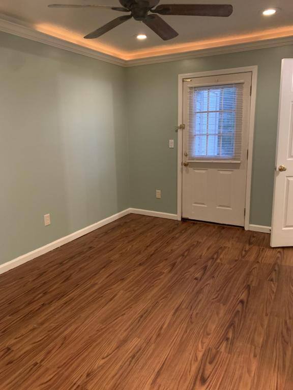 Townhouse for rent at 1100 Horsemans Lane, Lexington, KY 40504