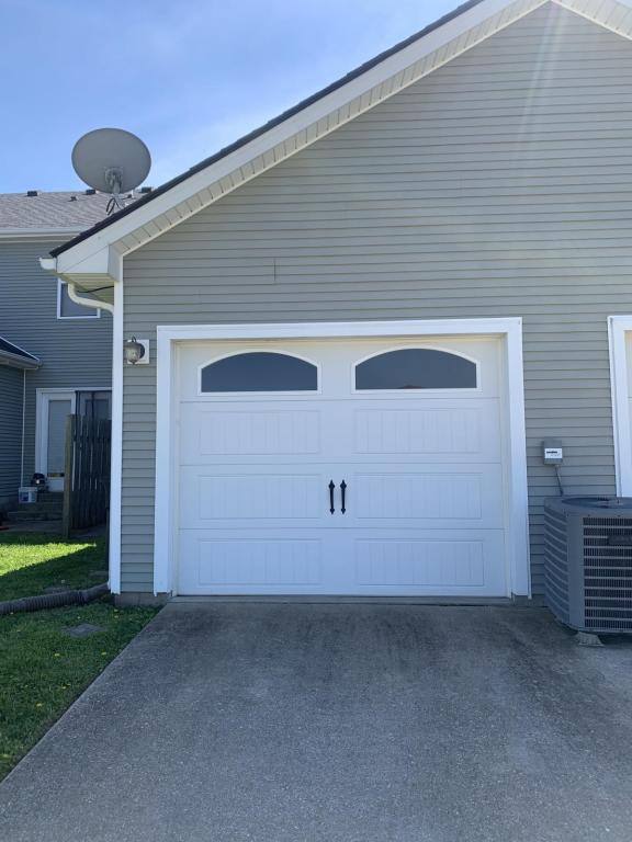Townhouse for rent at 156 Abbey Rd Versailles Key #40382, Versailles, KY 40383
