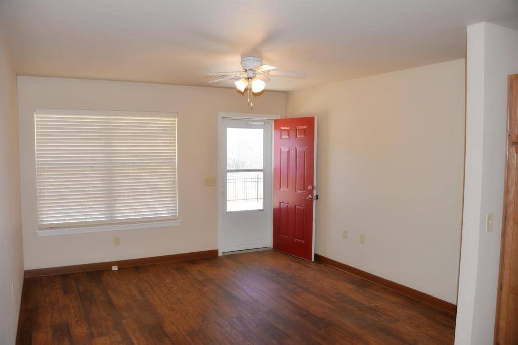 Apartment for rent at 4415 E 39th St, College Station, AR 72053
