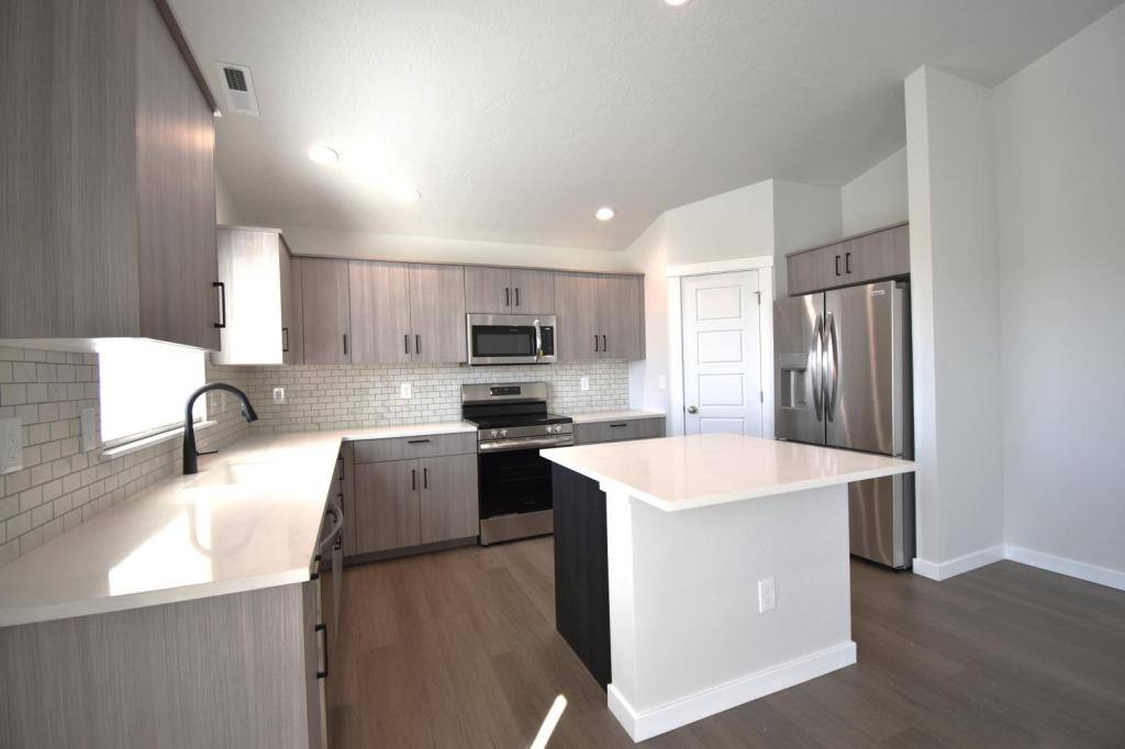 House for rent at 7003 W Redwood Creek Dr, Meridian, ID 83646