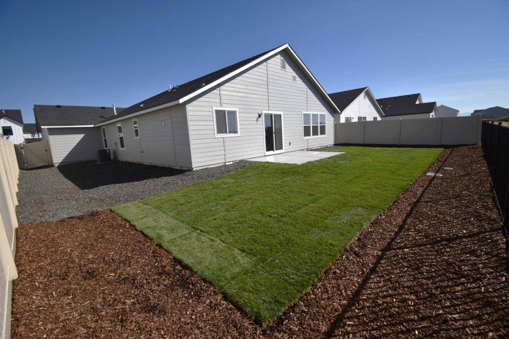 House for rent at 7003 W Redwood Creek Dr, Meridian, ID 83646