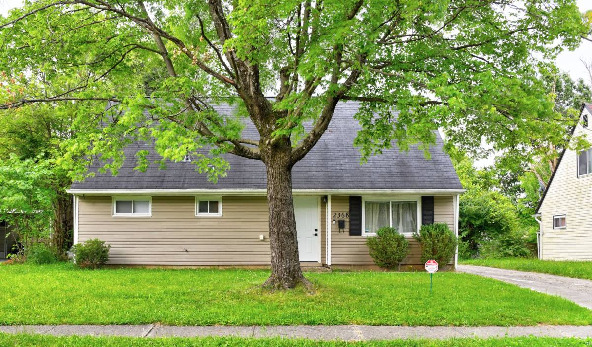 House for rent at 2368 Marcia Dr, Columbus, OH 43211
