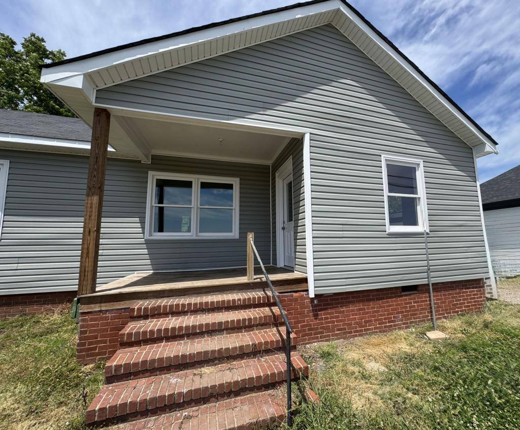 Townhouse for rent at 63 Elm St #B, Griffin, GA 30223