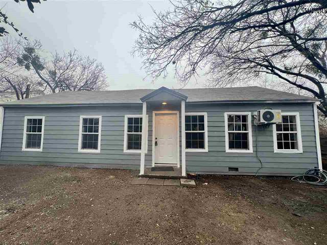 House for rent at 2142 Ave F, Wichita Falls, TX 76309
