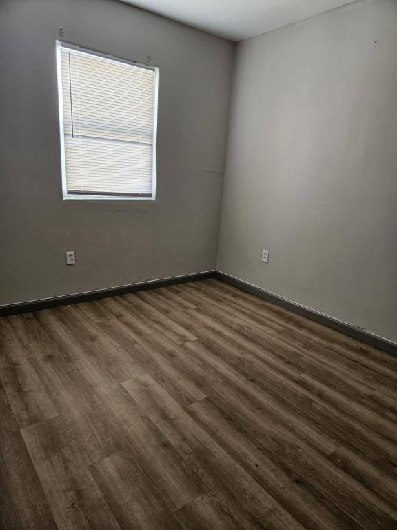 Townhouse for rent at 60-62 N Waverly St, Columbus, OH 43213
