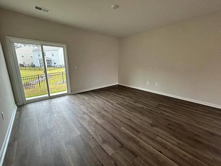 House for rent at 324 Vaccaro Dr, Myrtle Beach, SC 29588